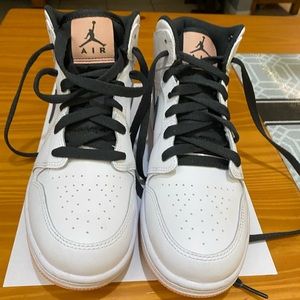 Women’s white and pink Air jordans